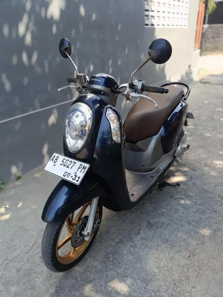 Honda Scoopy th 2016