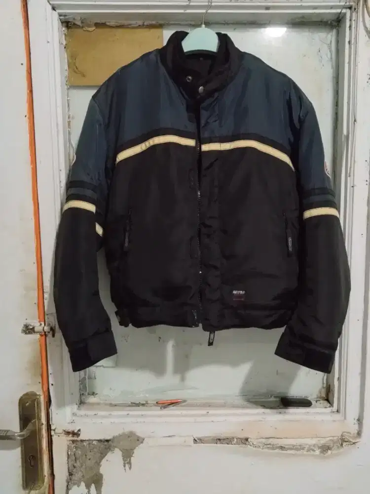 Jaket riding greedy