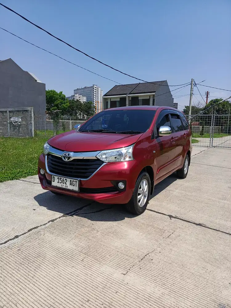 DP 5jtn Avanza G 1.3 matic 2018 merah