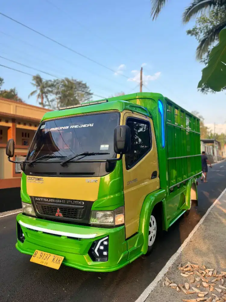 Mitsubishi canter 2011