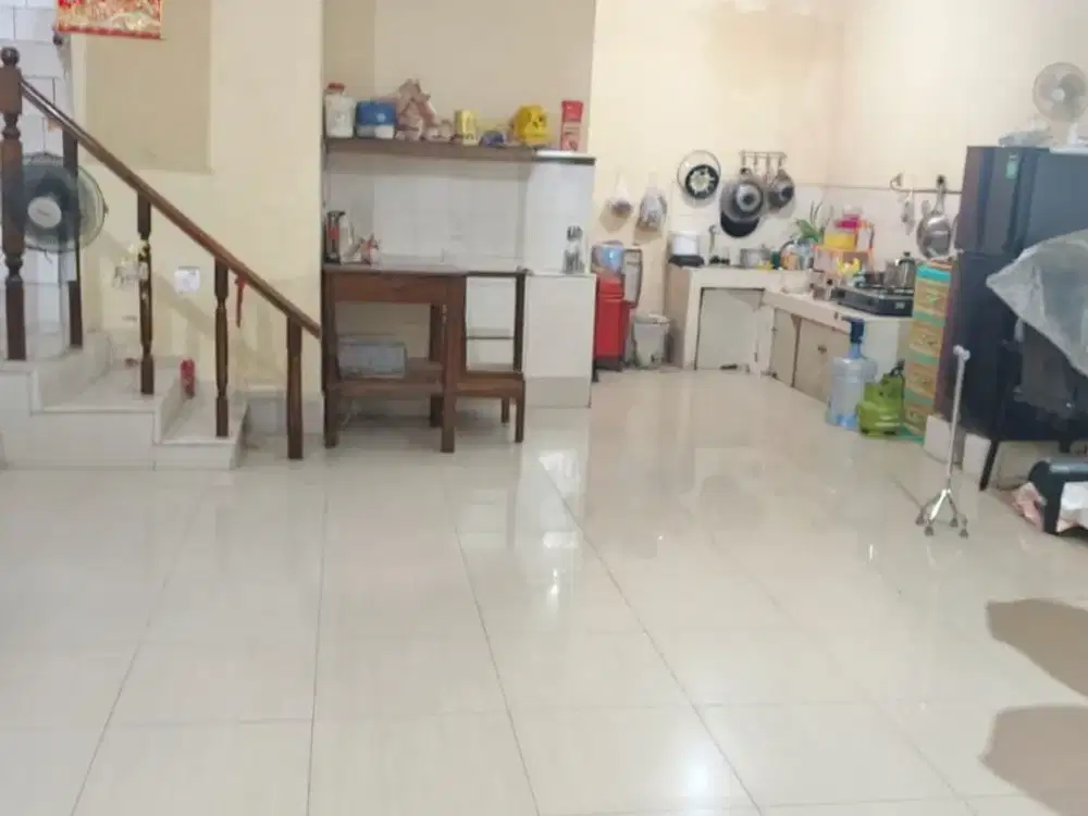 Dijul Rumah SHM 2 Lantai Siap Huni di Kalideres Jakarta Barat