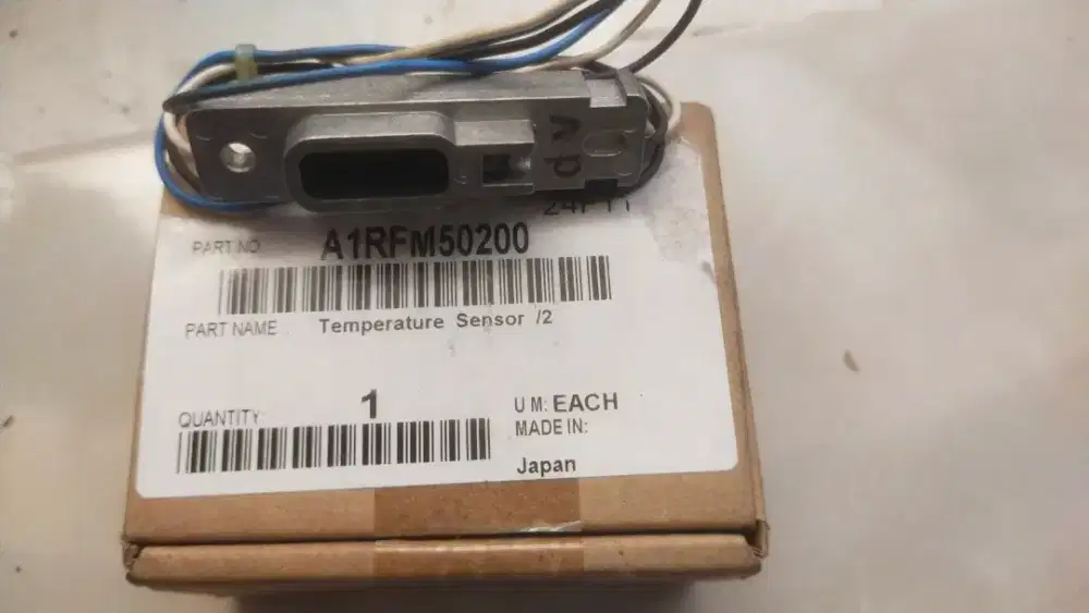 Temperature sensor fuser kode A1RFM50200