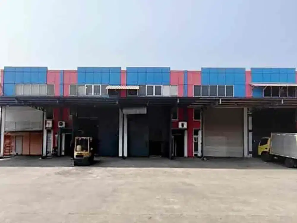 Disewakan Gudang Brand New 1 Lantai 100 Meter Dari Pintu Tol Kataraja di Royal Kosambi - Tangerang