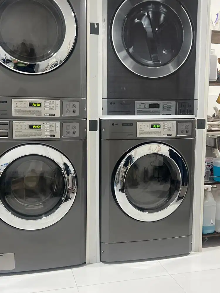 Dibutuhkan karyawan cewek buat laundry