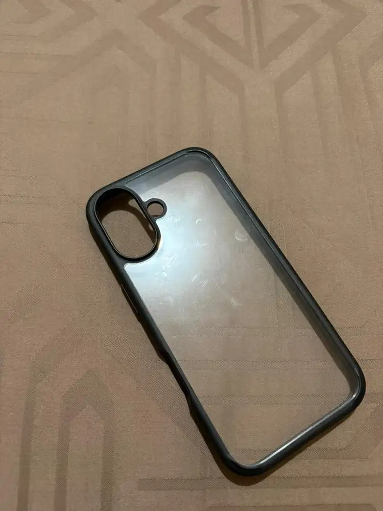 Case Spigen Ultra Hybrid Iphone 16 Basic