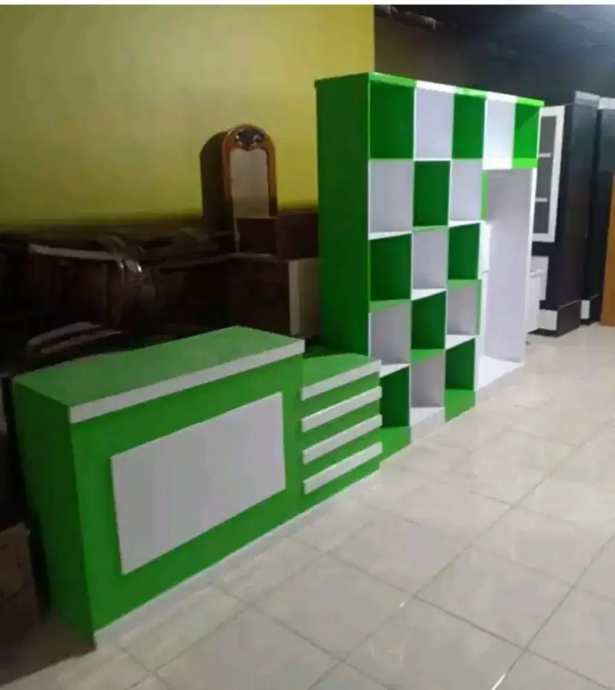 Meja kasir & rak loundry