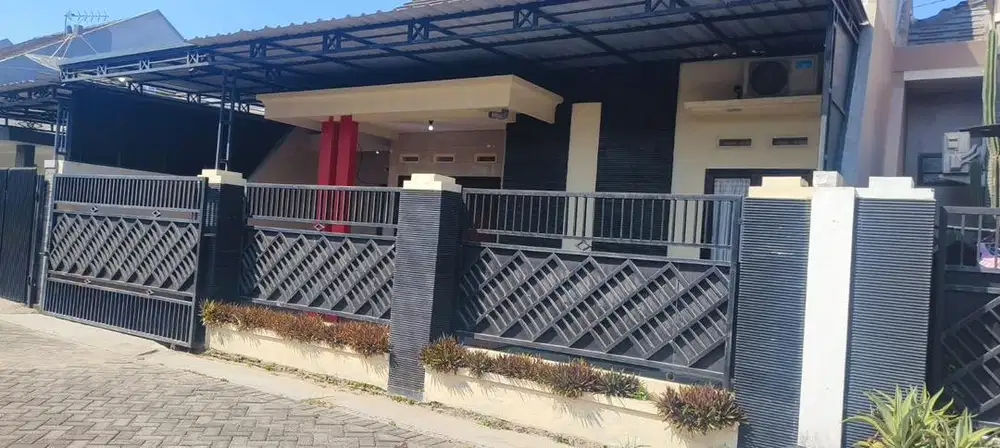 Jual Rumah dekat Pemkab Kediri dan SLG