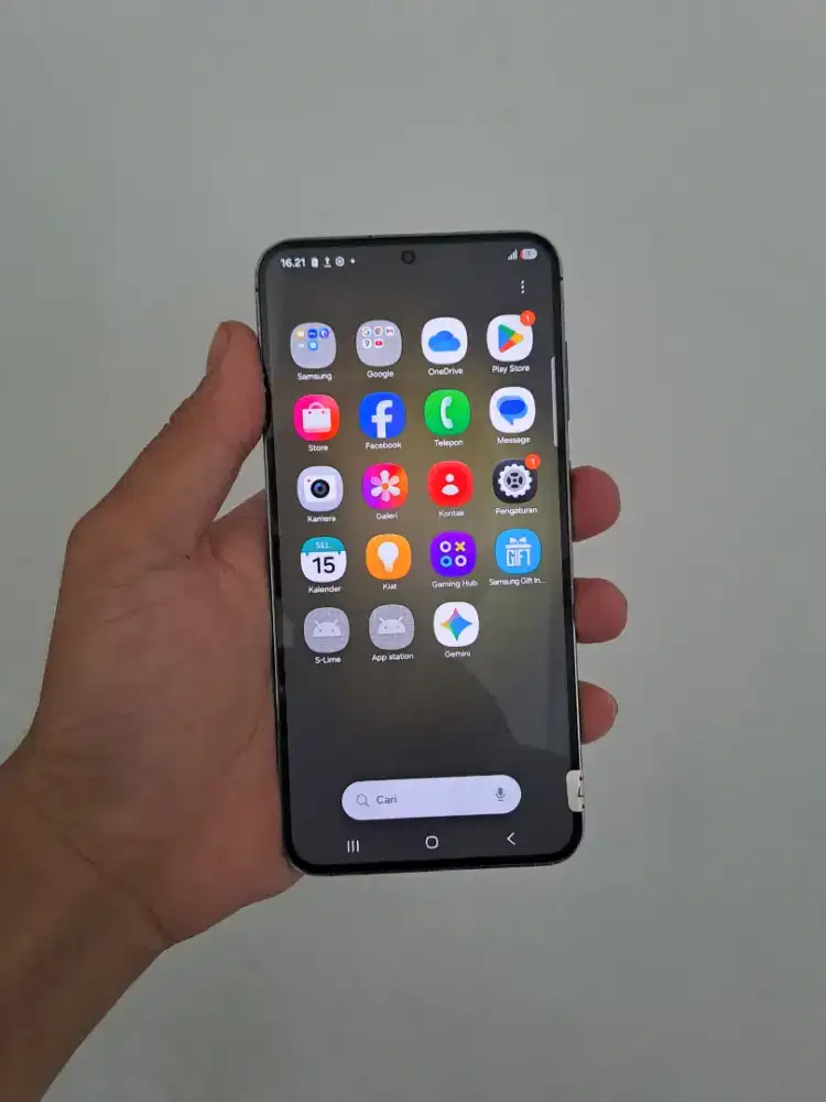 Samsung S23 plus. 8/512 SEIN
