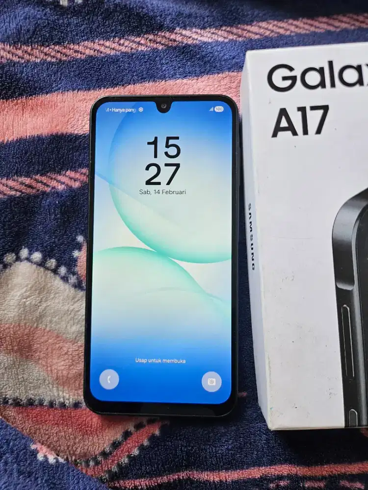 Samsung A17. 8/128gb fullset SEIN