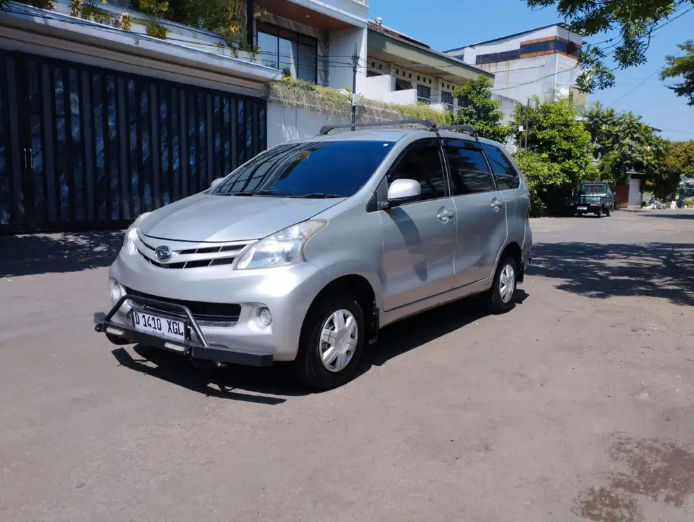 Daihatsu Xenia M 1.0 M/T 2014 silver