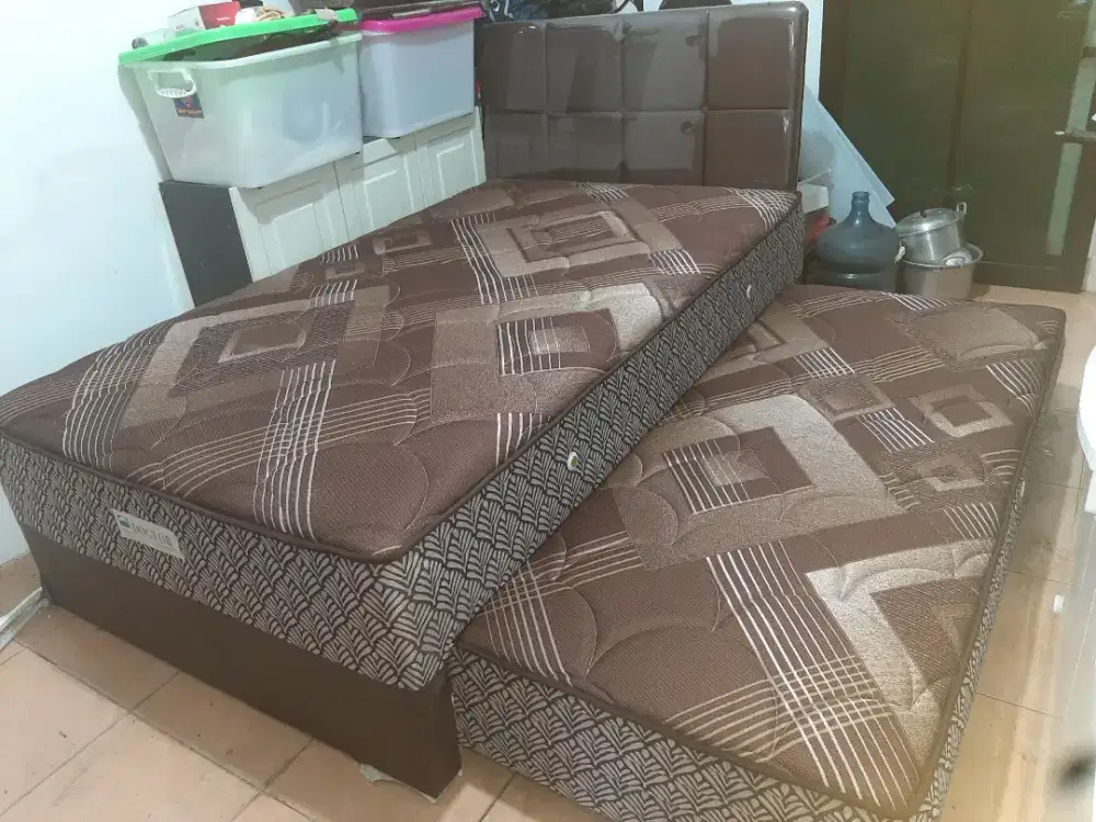 Dijual Ranjang Tingkat 2 Susun