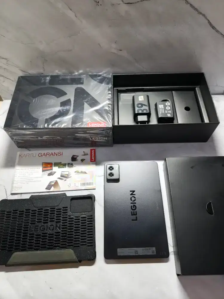 Lenovo Legion Y700 gen 3 12/256 fullset garansi resmi