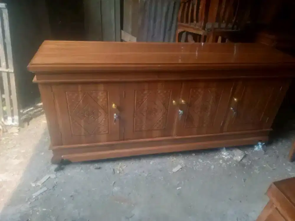Bufet tv bahan kayu jati minimlis