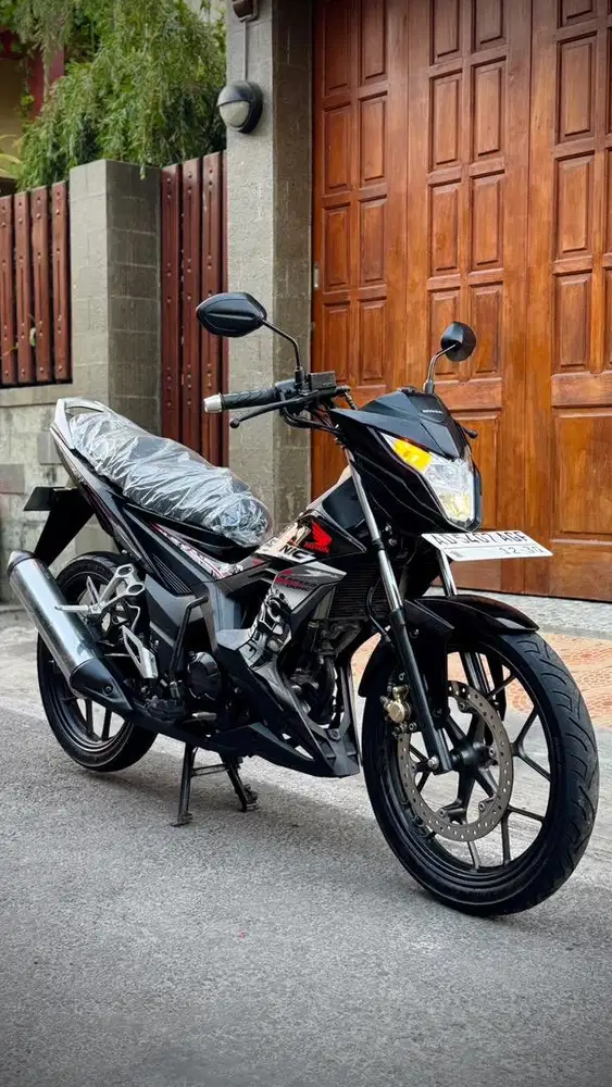 HONDA SONIC 150R ISTIMEWA MESIN JOS
