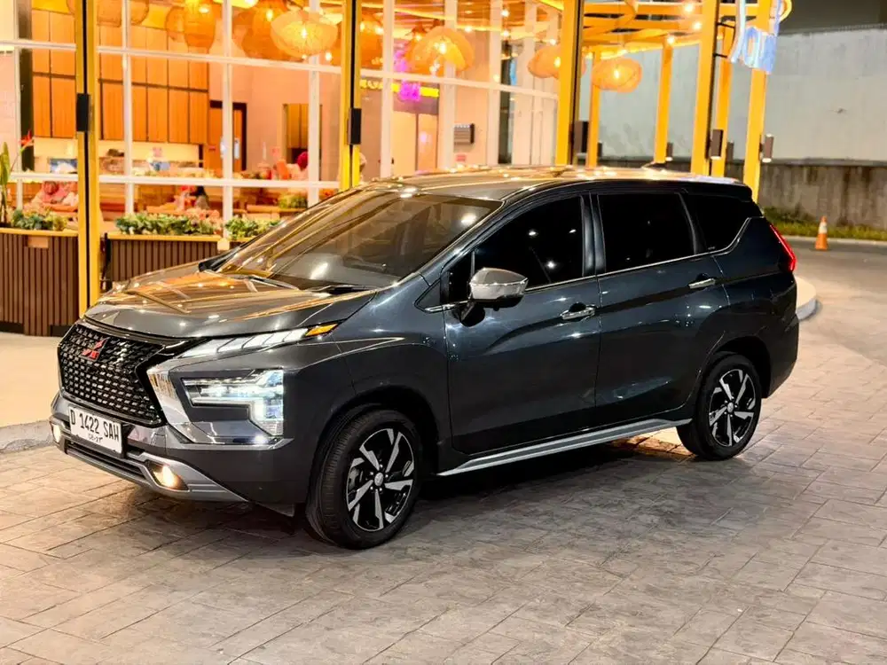 Low KM MITSUBISHI XPANDER ULTIMATE 2022