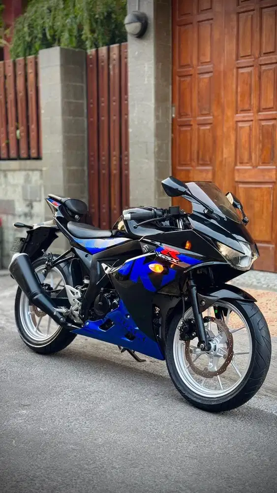 SUZUKI GSX 150R KEYLESS SIAP PAKAI AD SRAGEN