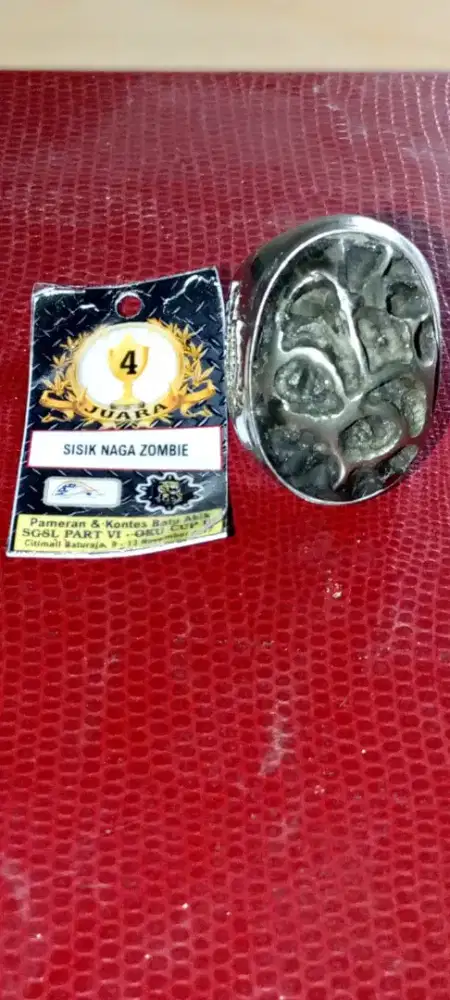 Sisi Naga Zombie Natural Batu