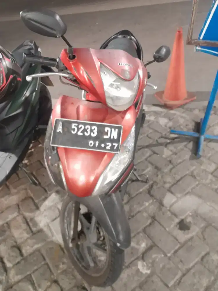Honda Spacy 2012