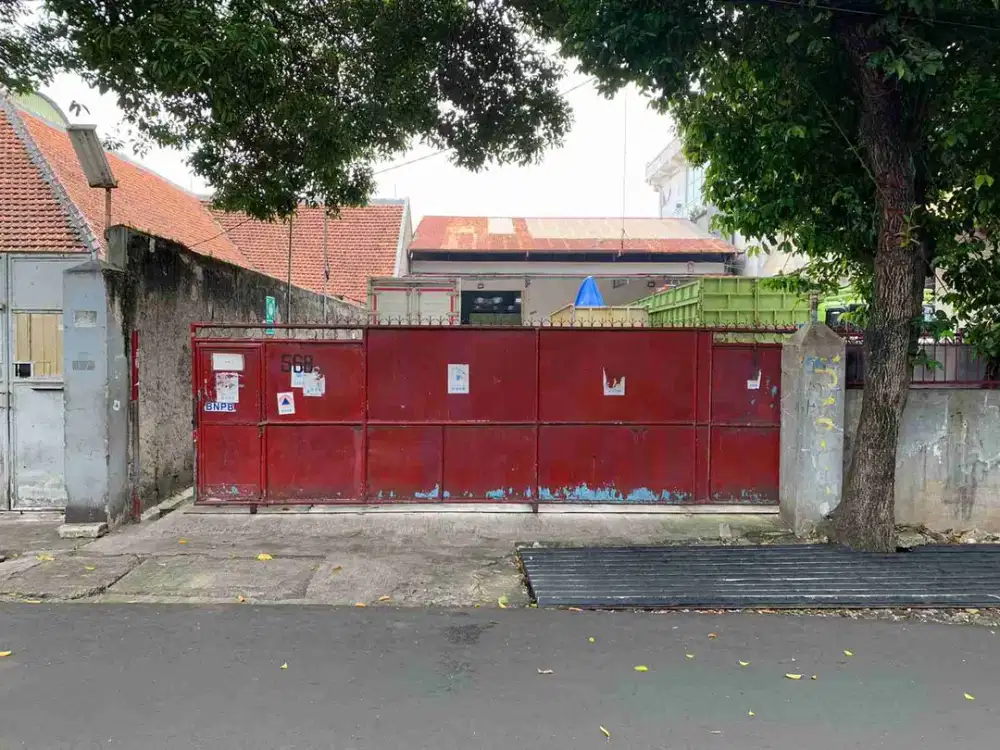 DIJUAL GUDANG LUAS DAN STRATEGIS DI KEBAYORAN LAMA JAKARTA SELATAN