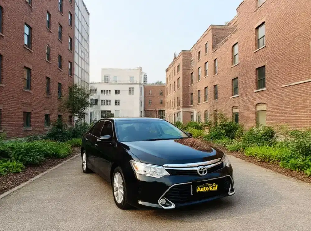 CAMRY V 2.5 2016 TDP 7JUTA AJAH