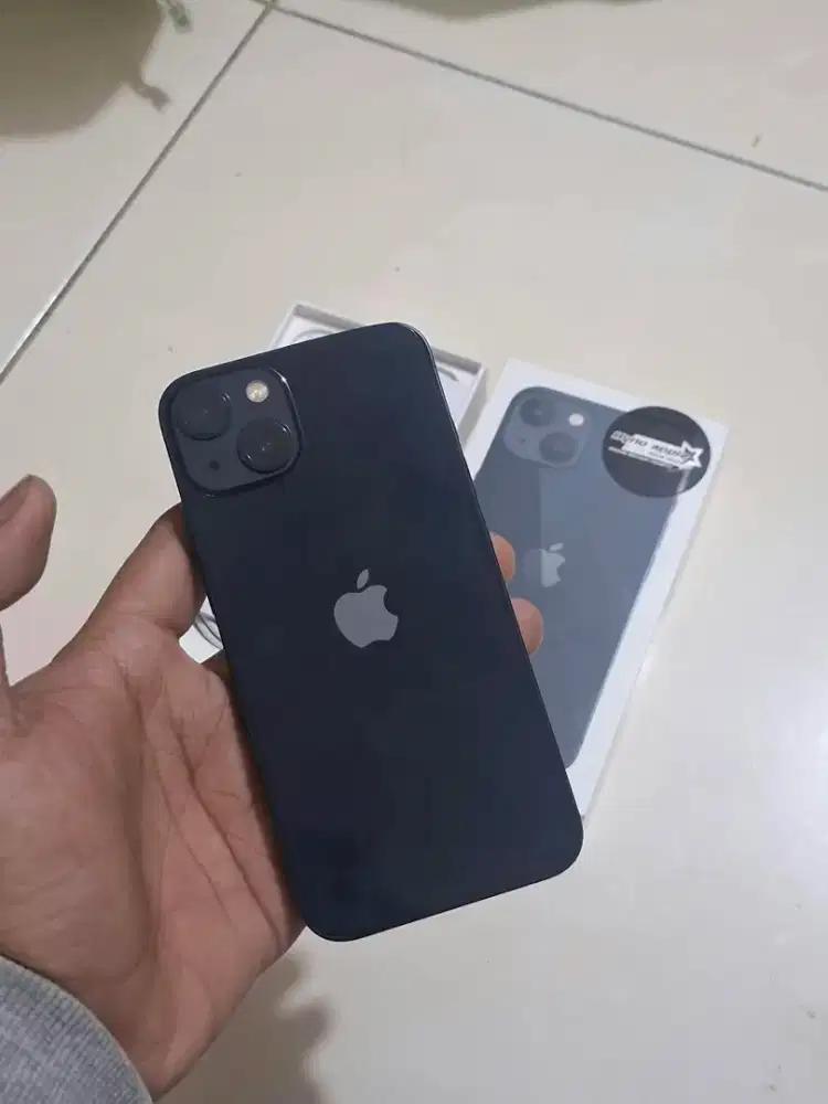 iPhone 13 128gb iBox