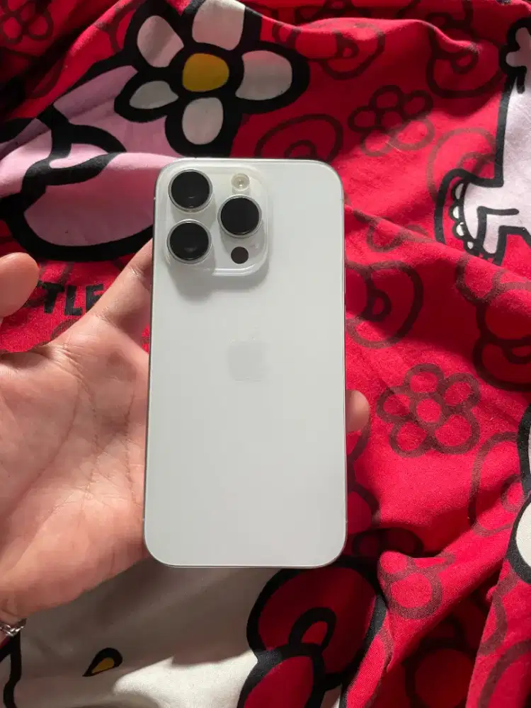 iPhone 15 pro 256gb iBox