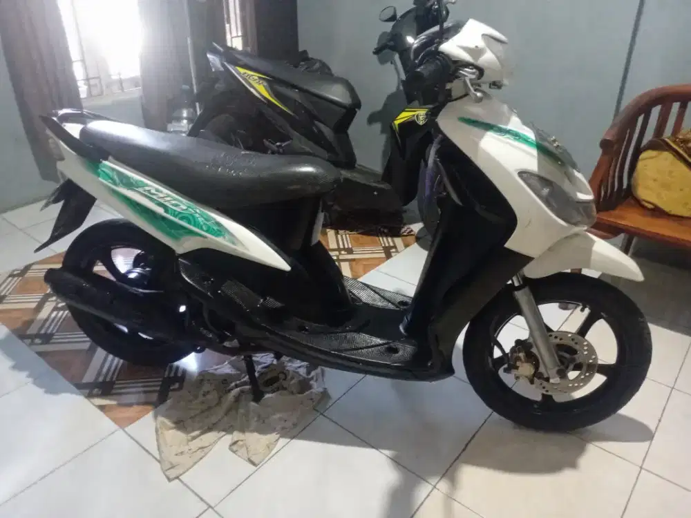 Jual santai.daripada ga kepake..mio thn 2011.113cc..mesin standar
