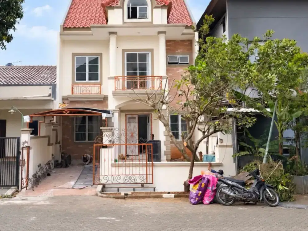 Dijual cepat rumah di taman palem Karawaci   Tangerang
