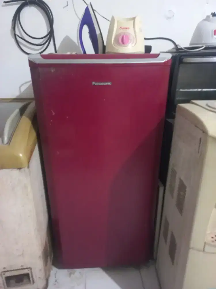 Kulkas 1 pintu panasonic