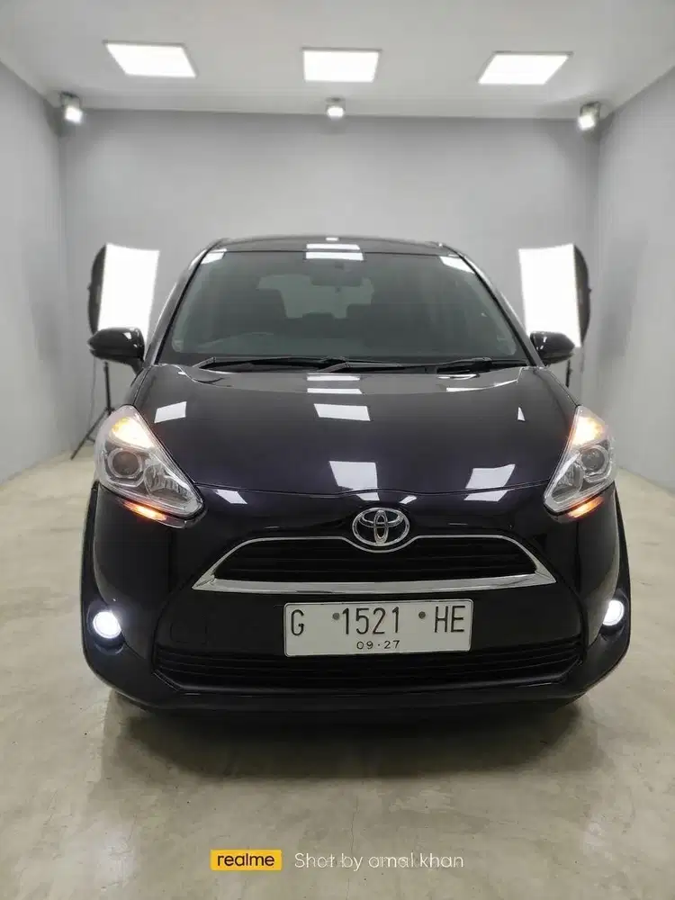 Toyota Sienta V AT 2017