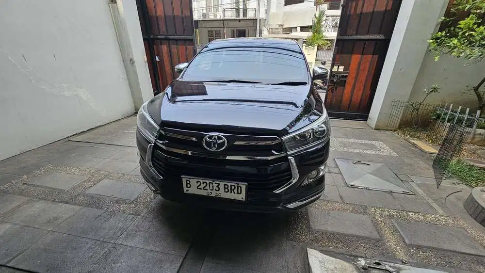 Toyota Kijang Innova 2022 Bensin