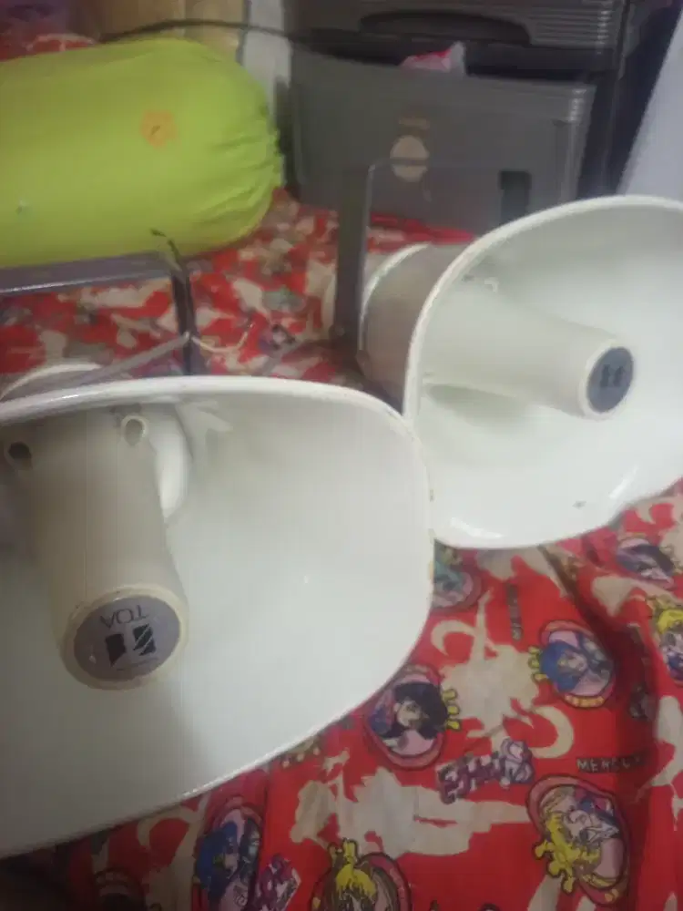 Di jual 2 buah spker toa model ZH-625 SM