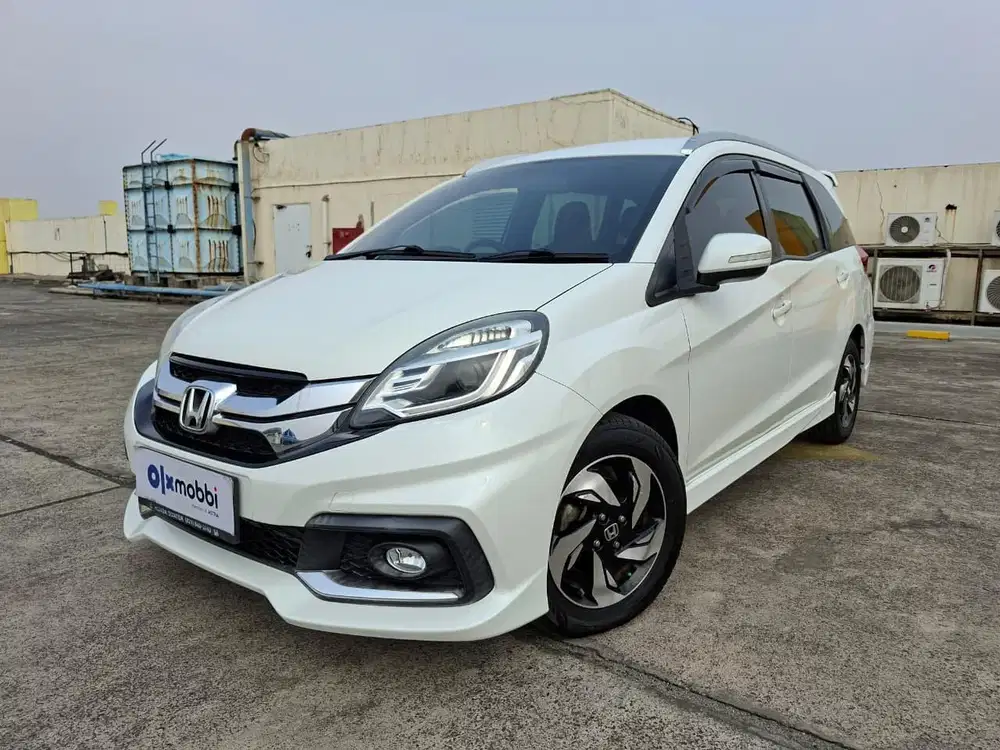 [DP 0%] Honda Mobilio 2015 UYQ