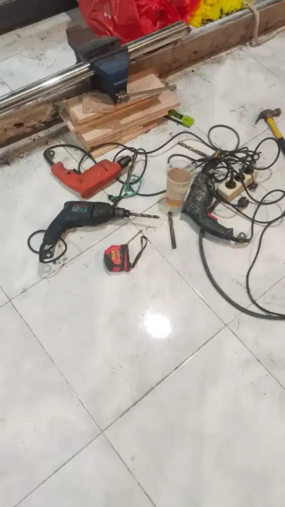 Dicari pekerja yg rajin