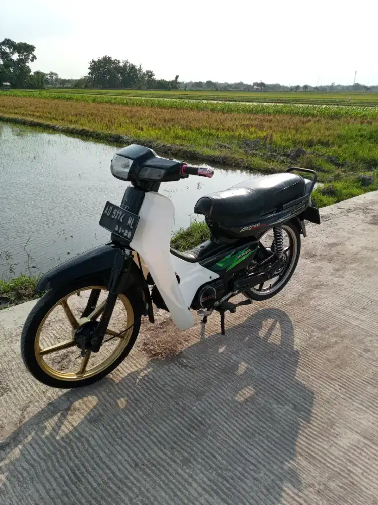 Astrea Grand 94