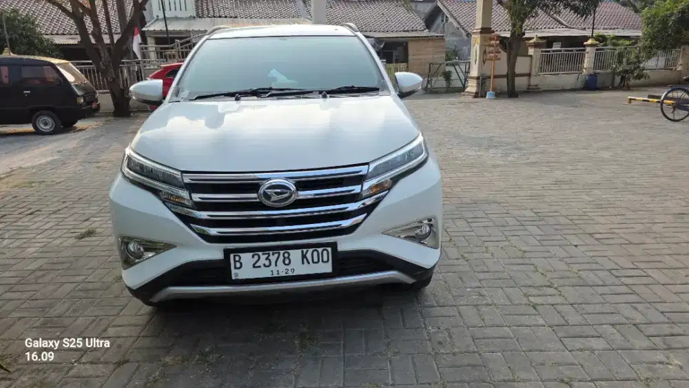 Daihatsu terios R matic 2019