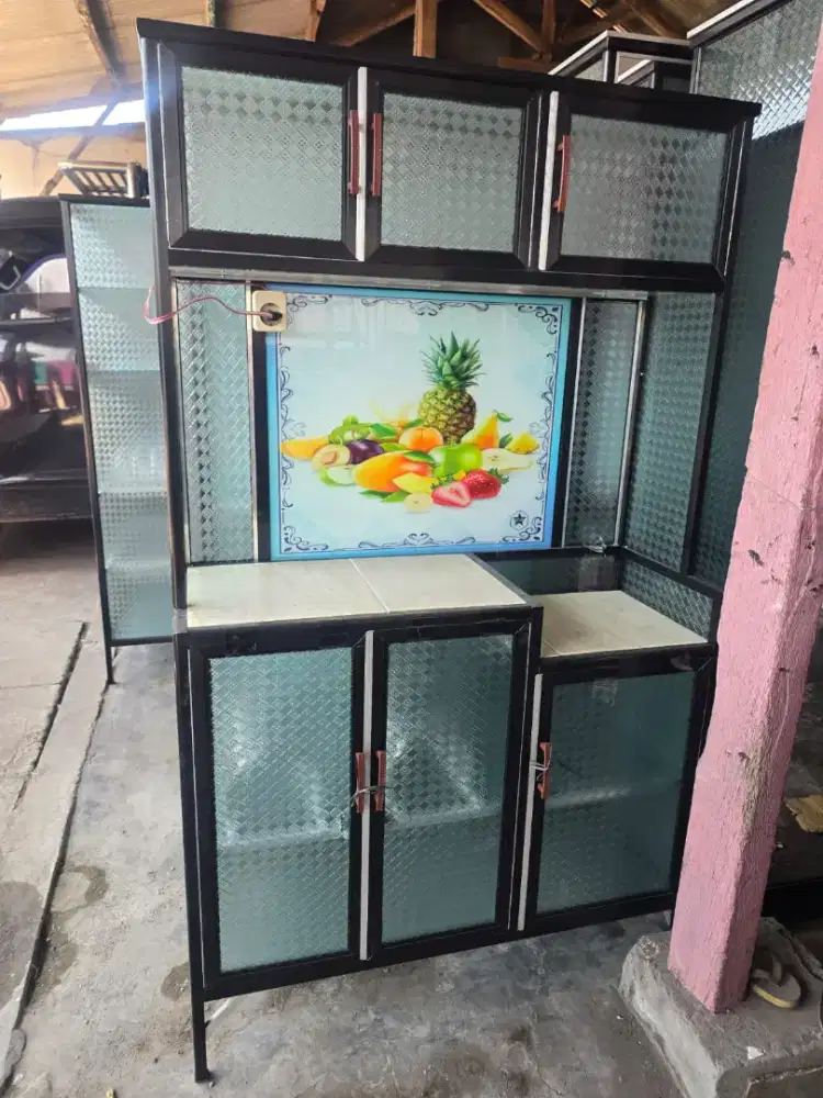 Lemari piring jegong