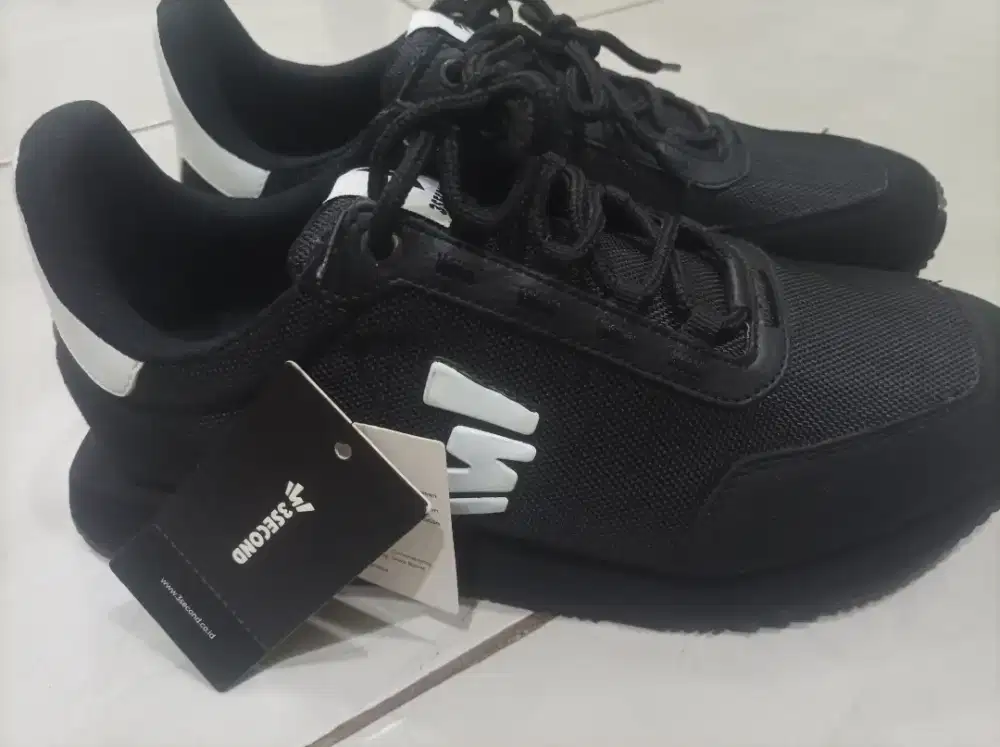 Sepatu 3 second original