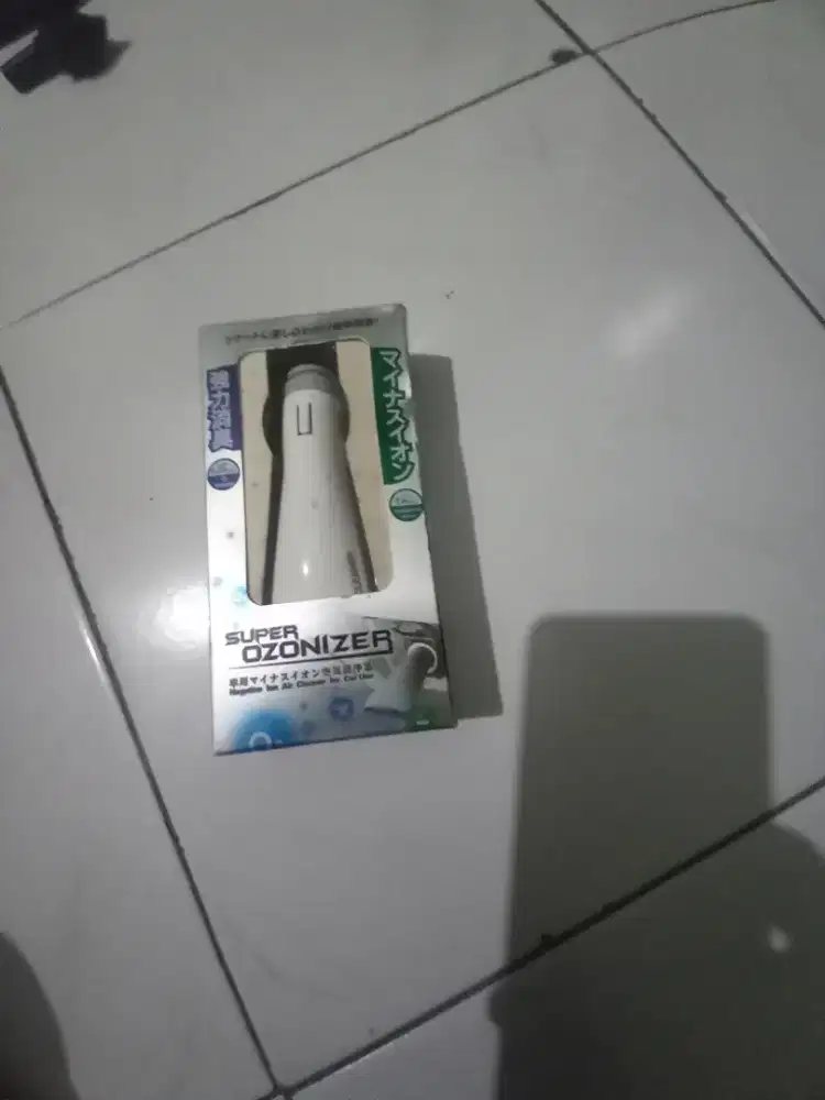 PEMBERSIH UDARA MOBIL