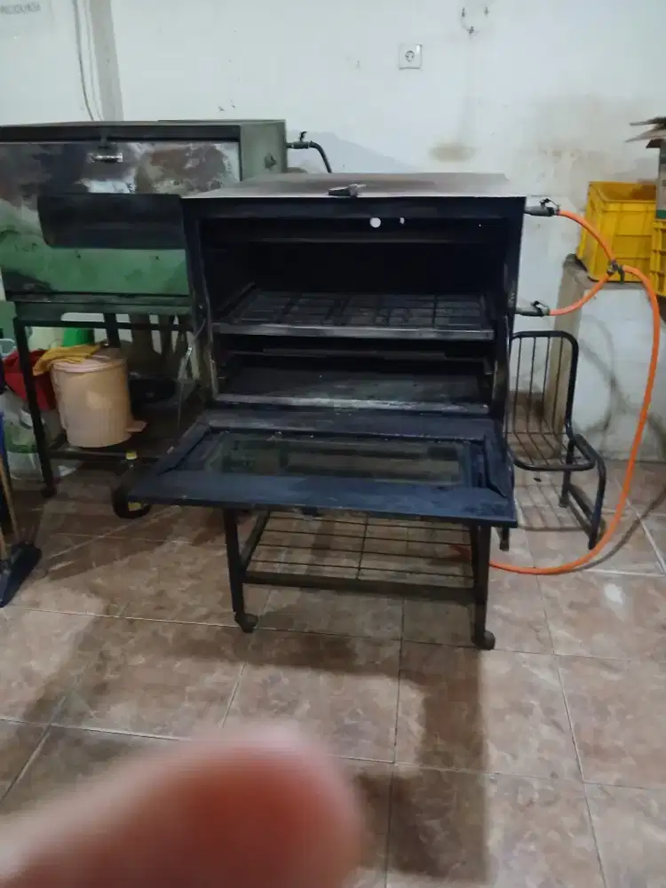 Jual oven gas bekas