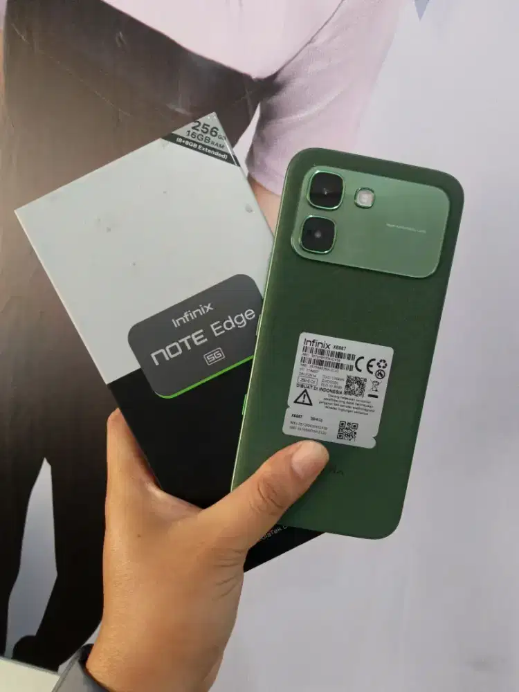 Infinix note edge 5g ram 8/256 second