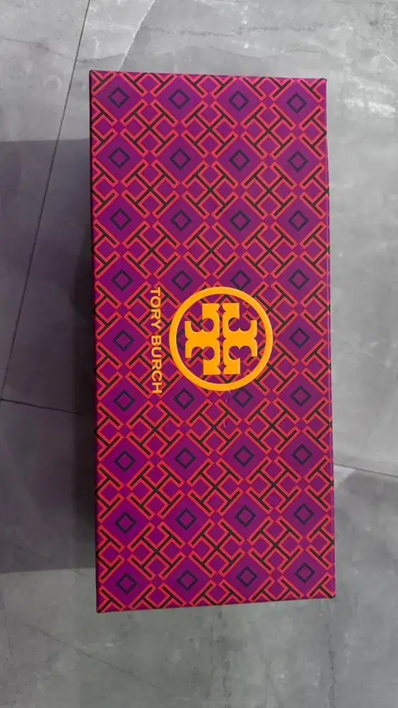 Tory Burch Multi-Logo Ballet Flat – US 7