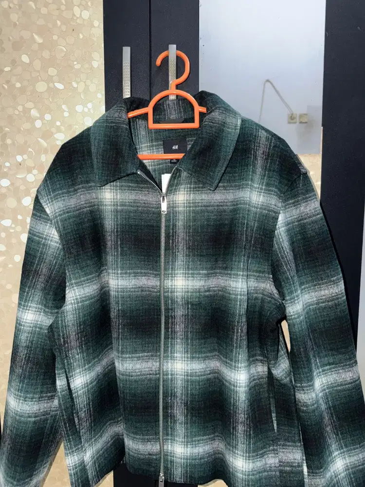 Jaket H&M dan zara