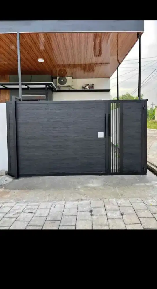pagar besi sliding dorong model grc untuk pintu gerbang pengaman rumah