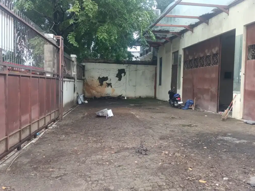 Dijual Cepat Ruang Usaha Hitung Tanah di Bekasi Kota, Dekat Summarecon Bekasi