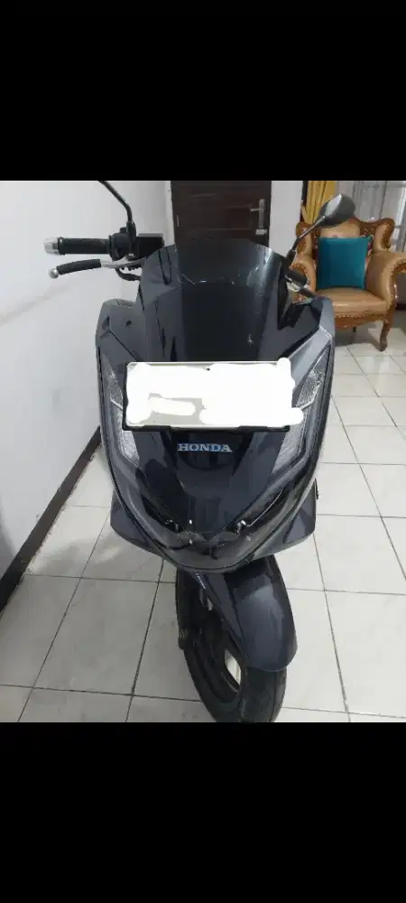 KM 4ribu honda PCX 160 CBS Thn 2022