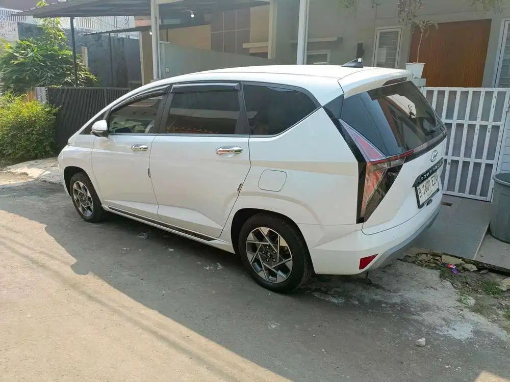 Hyundai Stargazer 2023 Bensin