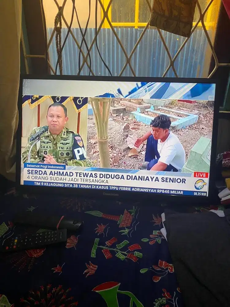 Tv changhong led 29 inci baru pakaian 3-4 blnan