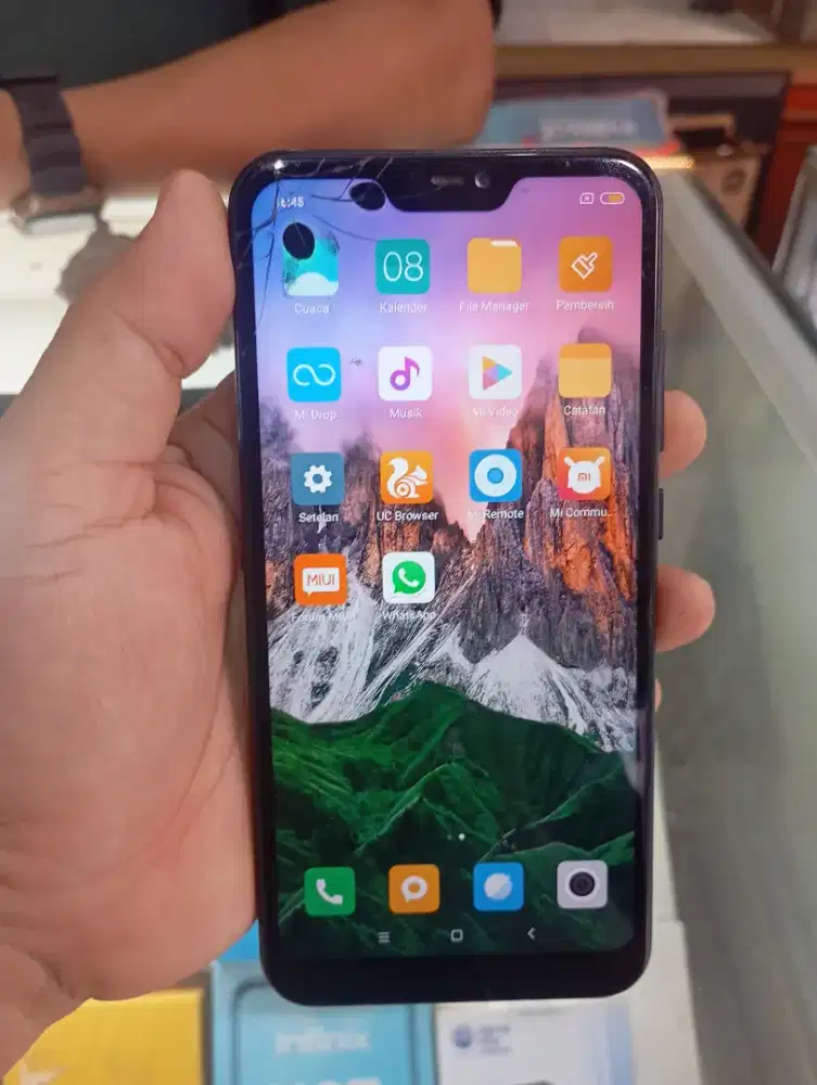 redmi 6 pro ram 4/64 retak sentuh normal