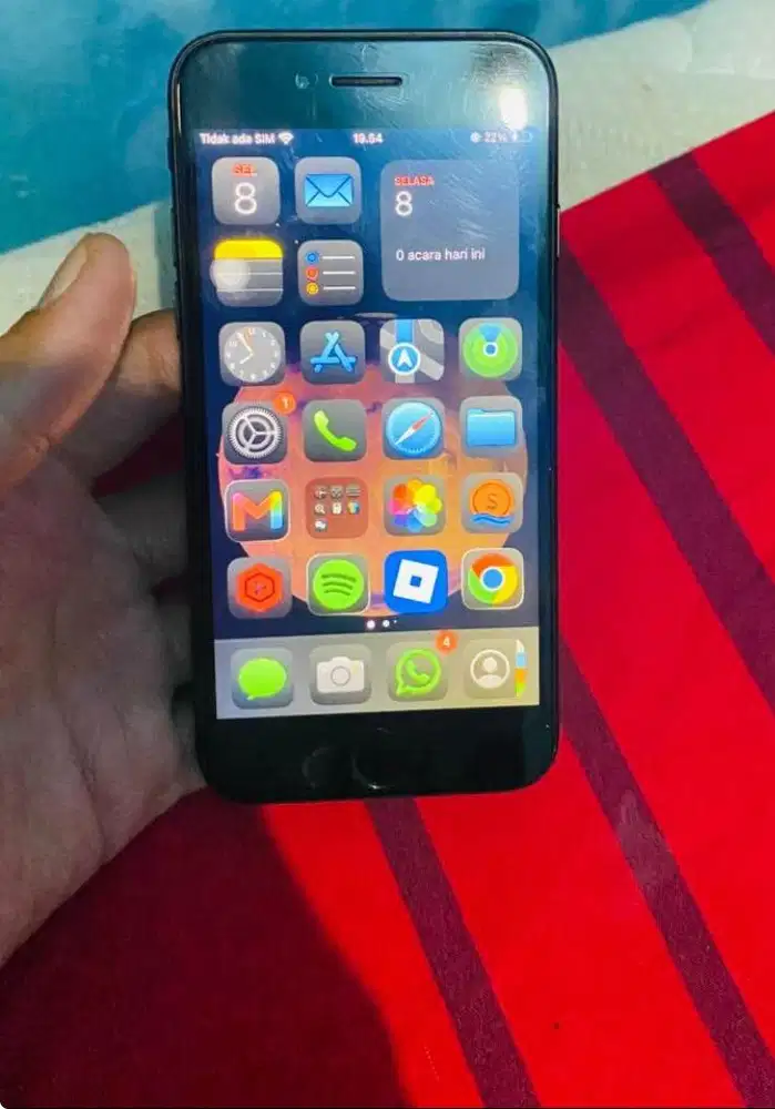 iphone se gen 2 128